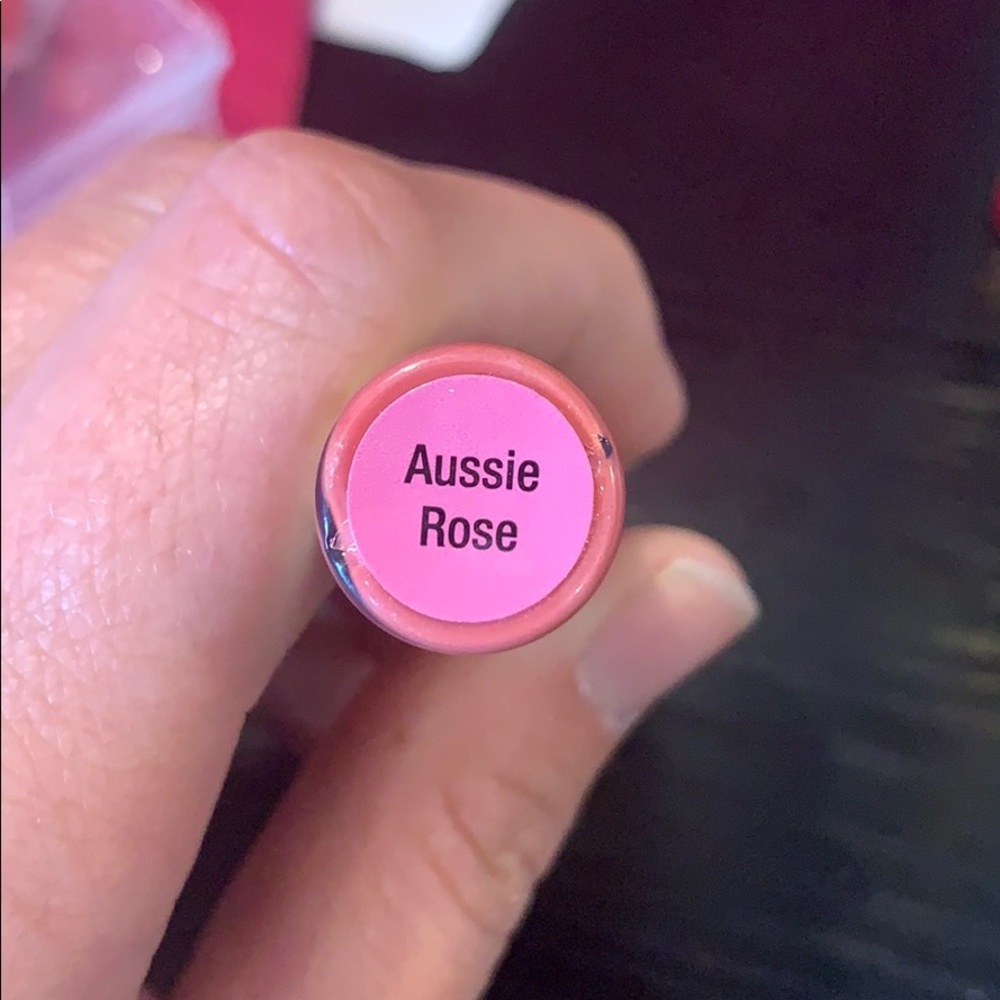 Lipsense